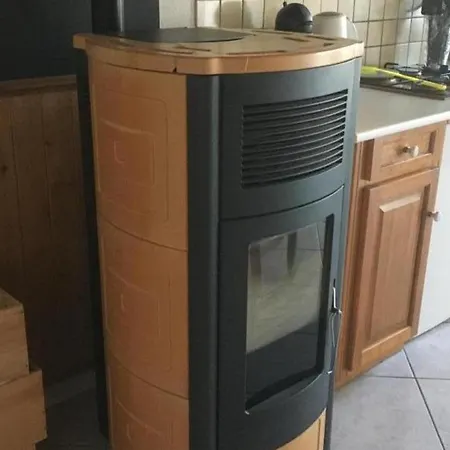 Au Calme Avec Jardin Pres Des Volcans D'auvergne, 2 Chambres, Proche Activites Nature, Animaux Admis - Fr-1-742-426 Saint-Etienne-de-Chomeil